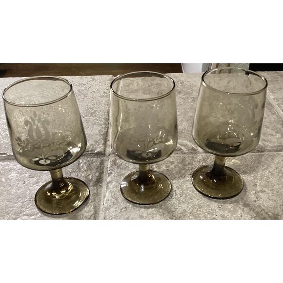 3 ~ Vintage Pfaltzgraff Village Wine Glass Goblets Etched Brown Stemware ~ 6” - Picture 7 of 7